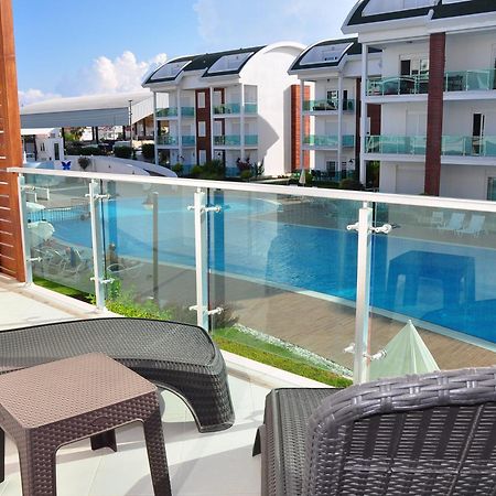 Side Gardenia Residence Luaran gambar