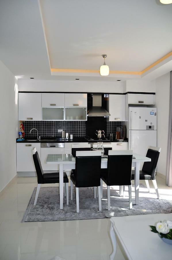 Side Gardenia Residence Luaran gambar